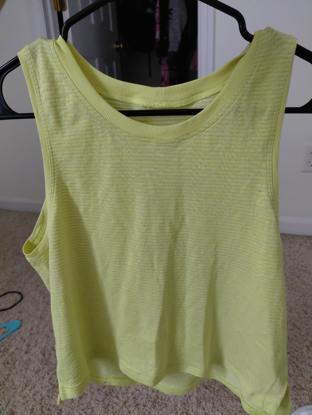 Women’s Sleeveless Tank Top - Light Yellow